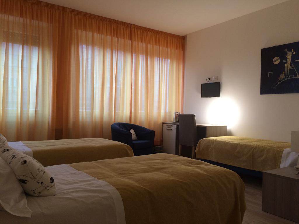 Enjoy Milano Hotel Habitación foto